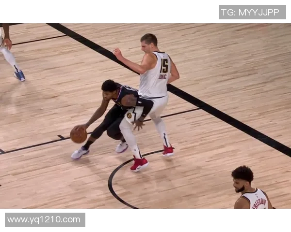 霍姆格伦半场低迷仅得5分 进攻效率欠佳遭遇挑战