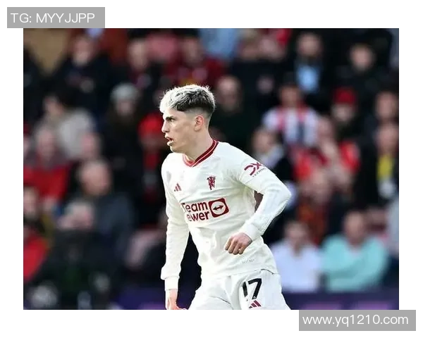 加纳乔标新立异发型赚350万！